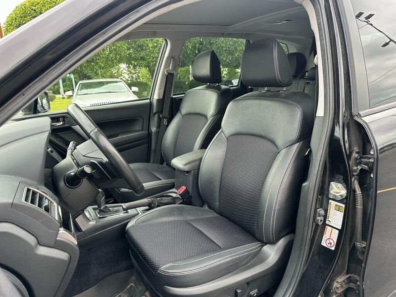 2018 Subaru Forester 2.5i PremiumImage 17