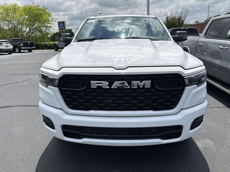 2025 RAM 1500 Big Horn Crew Cab 4x4 5