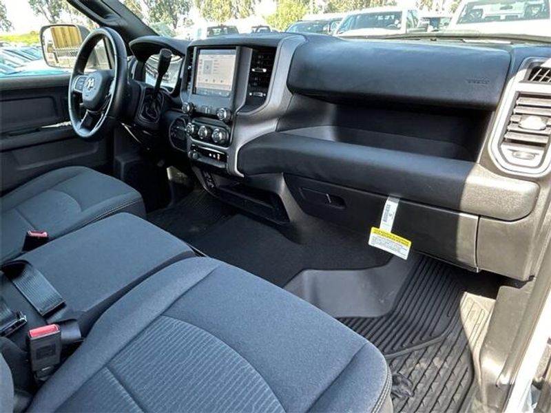 2022 RAM 2500 Tradesman Crew Cab 4x4 6