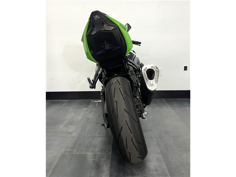 Used 2025 Kawasaki ZX636 KRT ABS Image 5