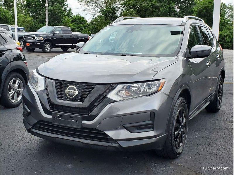 Used 2020 Nissan Rogue SV