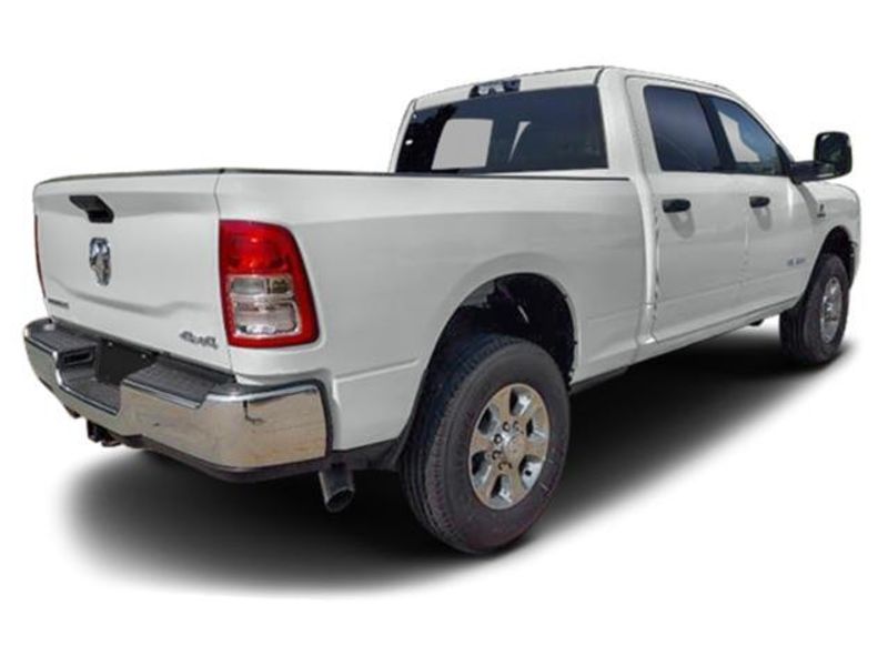 2024 RAM 3500 Laramie Crew Cab 4x4 8