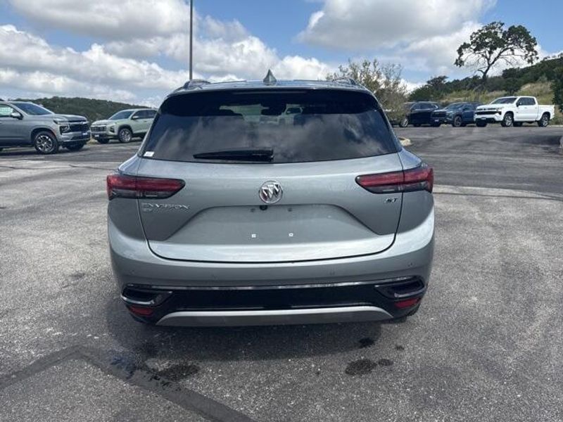 2023 Buick Envision Essence photo 6