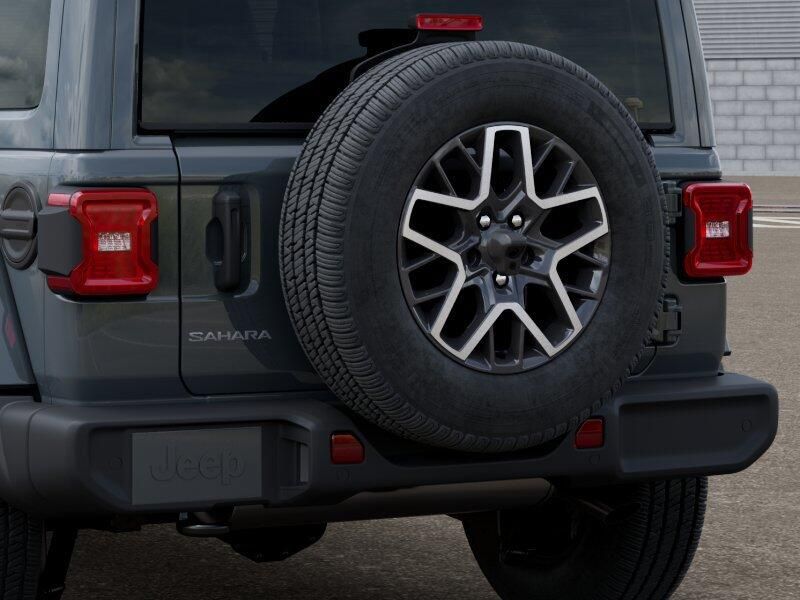 New 2026 Jeep Wrangler 4-door SaharaImage 13