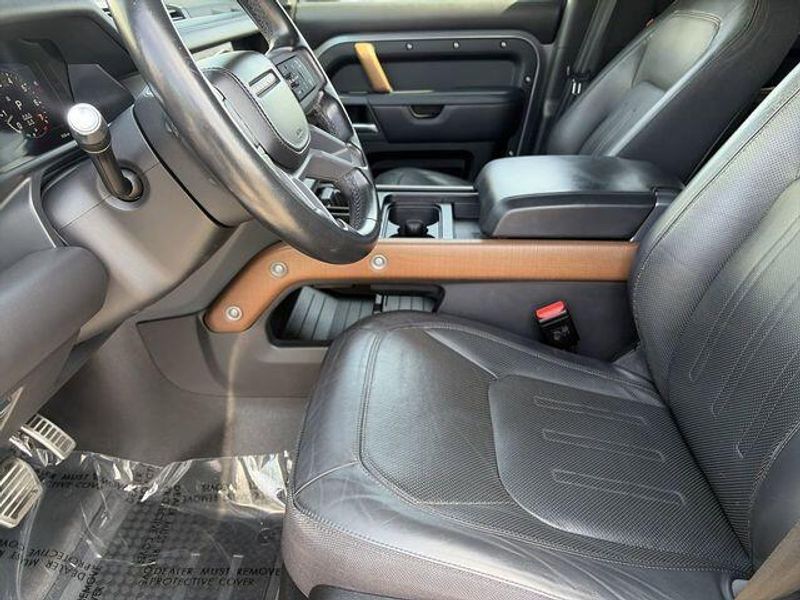 Used 2021 Land Rover Defender 110 XImage 19
