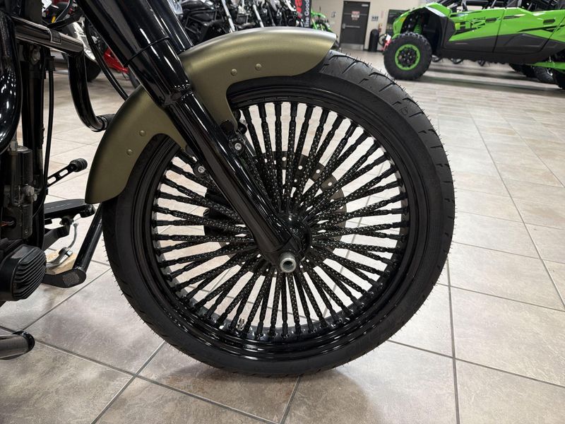 Used 2016 Harley-Davidson S-SERIES SLIM Image 19