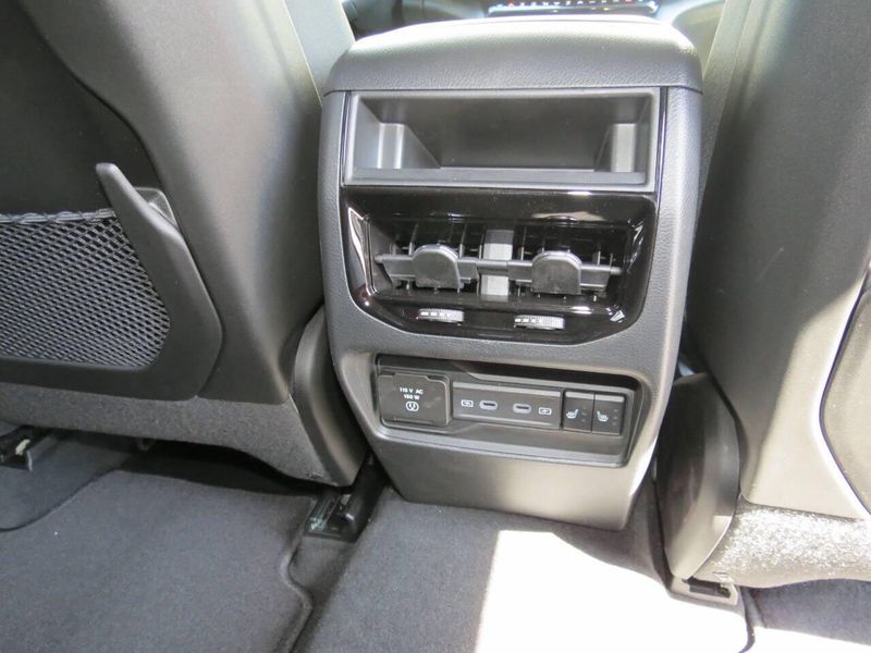 New 2026 Jeep Grand Cherokee Limited 4x4Image 20