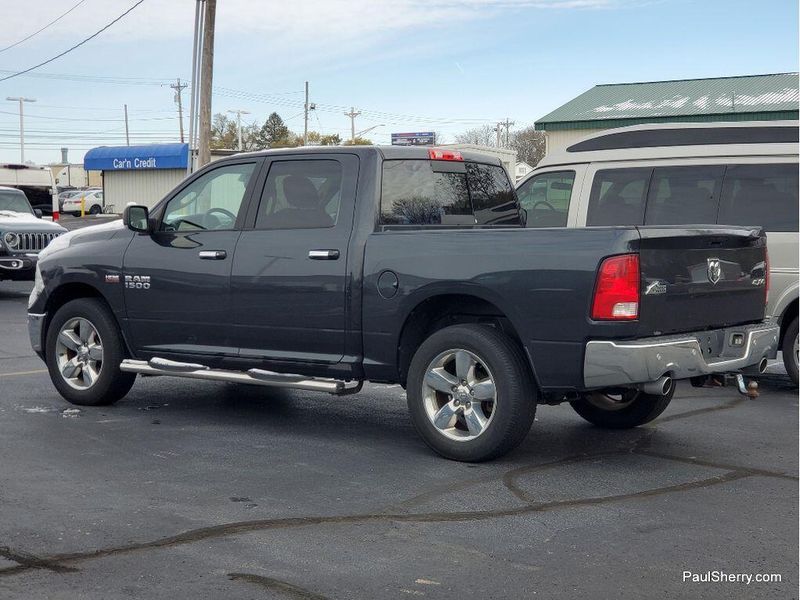 2017 Ram 1500 Big Horn photo 3