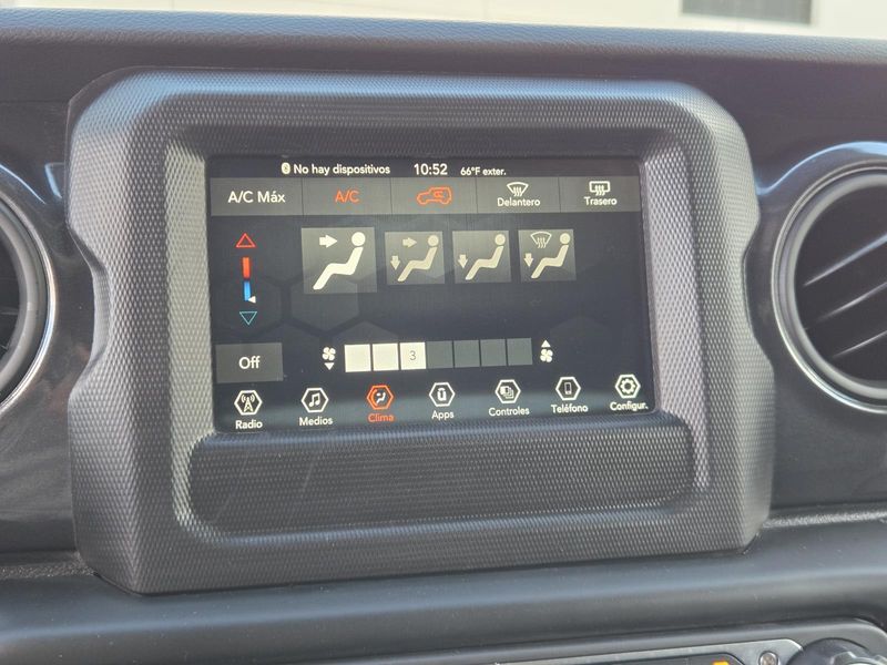 Used 2022 Jeep Wrangler Unlimited Sport Altitude 4x4