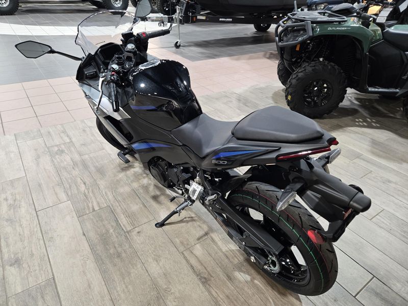 2025 Kawasaki NINJA 500 SE ABS METALLIC FLAT SPARK BLACK AND METALLIC SPARK BLACK Image 6