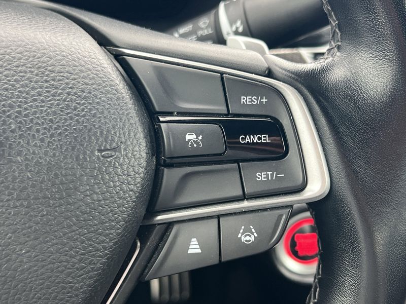 Used 2022 Honda Accord Sedan SportImage 8