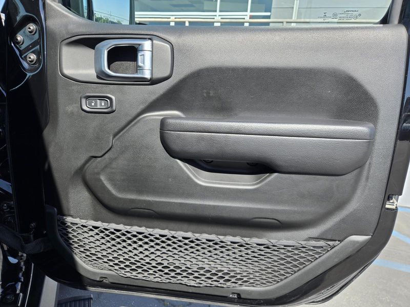 Used 2022 Jeep Wrangler Willys 4x4