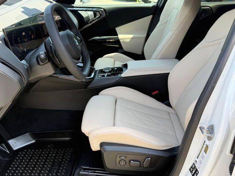 New 2026 BMW X3 30 xDriveImage 17