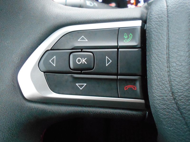 2023 Jeep Compass TrailhawkImage 19
