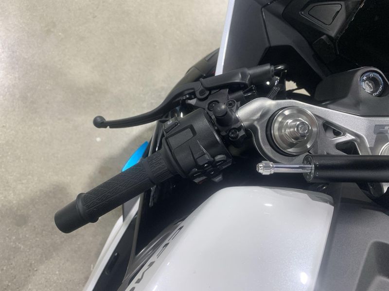 New 2025 CFMOTO 675SS Image 15