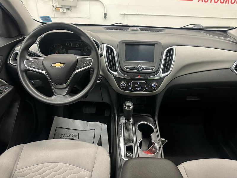 2018 Chevrolet Equinox LSImage 22