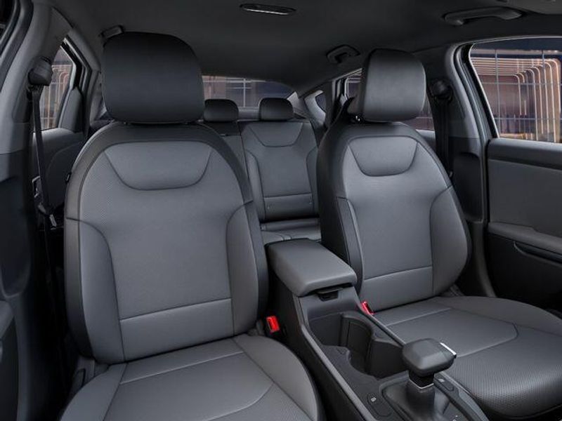 New 2026 Kia K4 EXImage 16