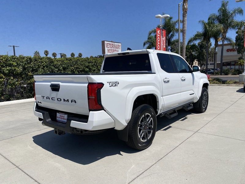 2024 Toyota Tacoma TRD SportImage 4