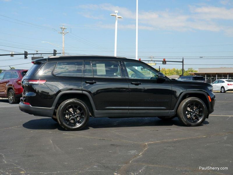 Used 2024 Jeep Grand Cherokee L Altitude