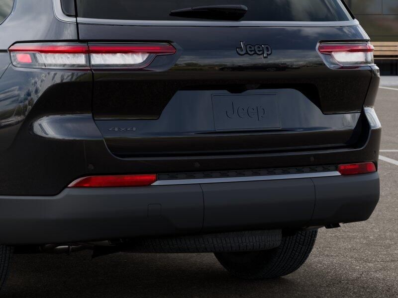 New 2026 Jeep Grand Cherokee L Laredo Altitude 4x4Image 39
