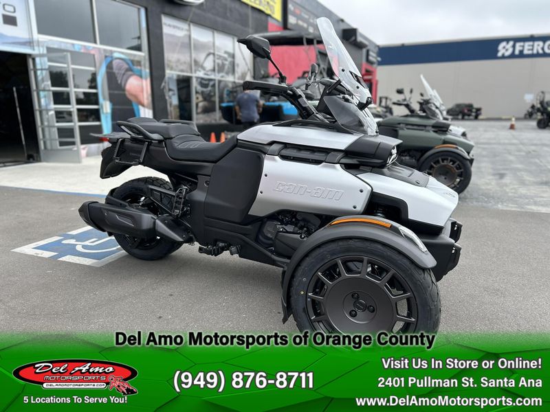 2025 Can-Am CANYON STANDARD Image 6