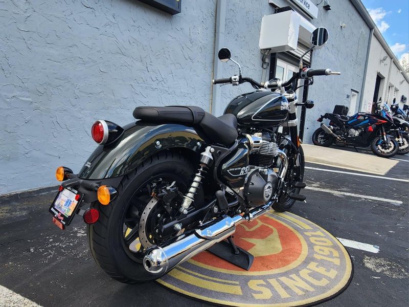 New 2024 Royal Enfield SUPER METEOR Image 13