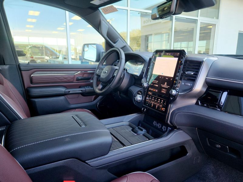New 2027 RAM 1500 Limited Crew Cab 4x4 5'7' Box