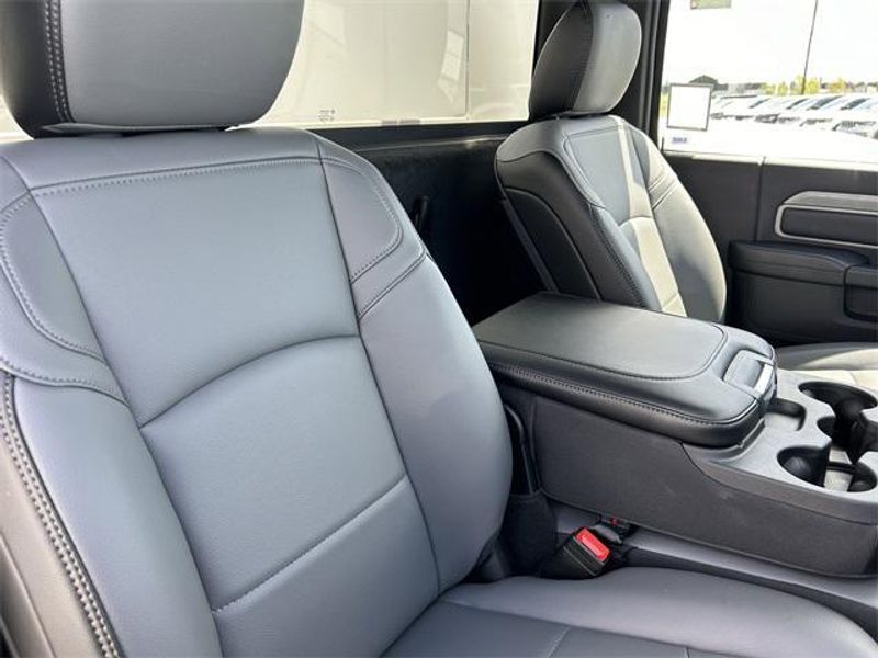 New 2024 RAM 5500 Tradesman Chassis Regular Cab 4x2 108