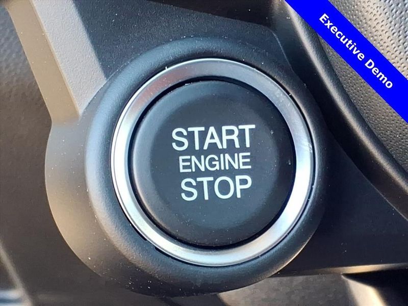 New 2025 Alfa Romeo Giulia VeloceImage 20