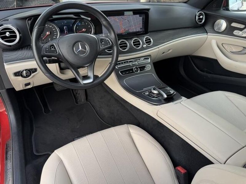 2018 Mercedes-Benz E-Class E 300Image 2