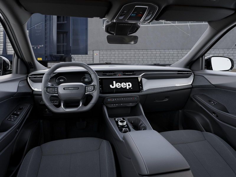 New 2026 Jeep Cherokee Laredo 4x4