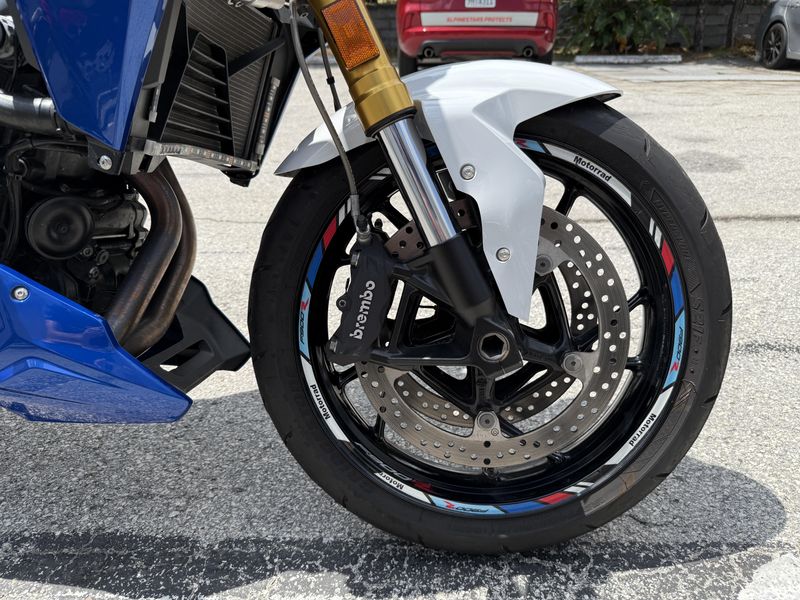 2022 BMW F 900 R