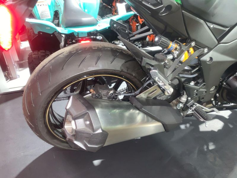 New 2025 Kawasaki NINJA 1100SX SE Image 11