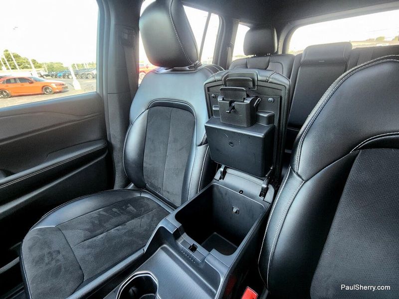 Used 2023 Jeep Grand Cherokee Altitude X