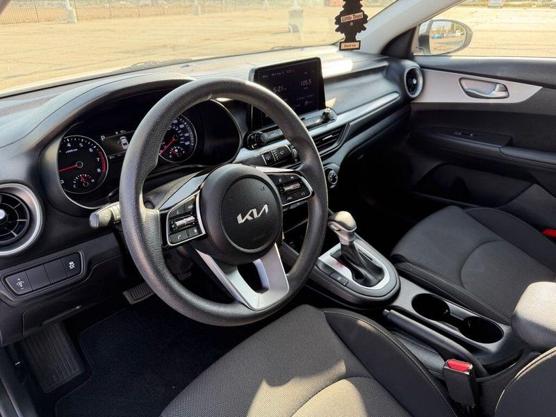 Used 2024 Kia Forte LXSImage 10