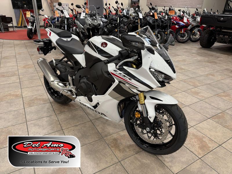 New 2026 Honda CBR1000RR ABS Image 1