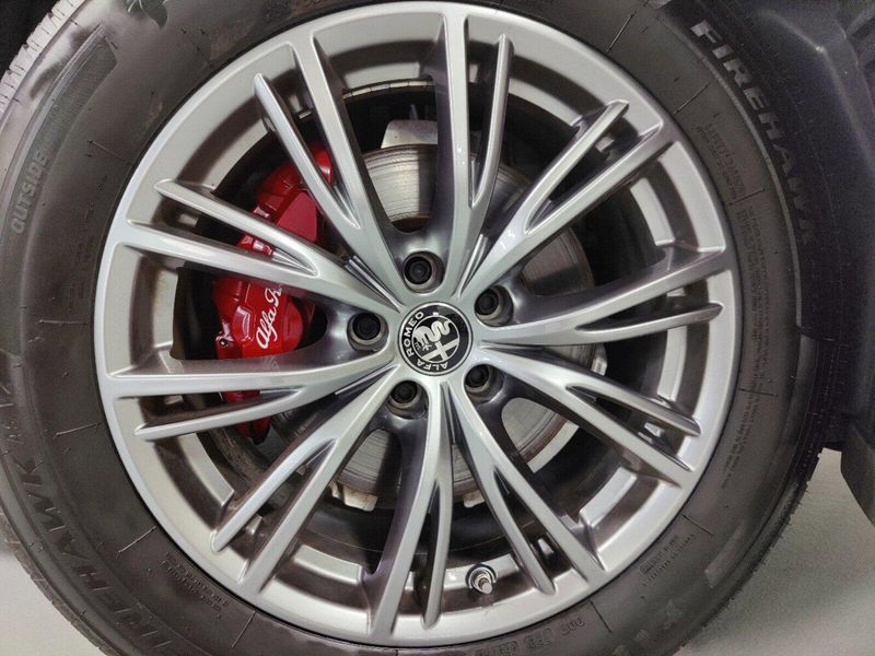 2022 Alfa Romeo Stelvio Sprint AWD w/Sunroof & NavImage 28