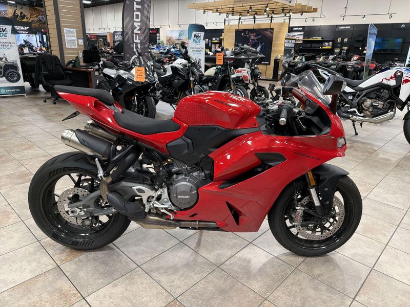 Used 2026 Ducati PANIGALE V2 Image 18