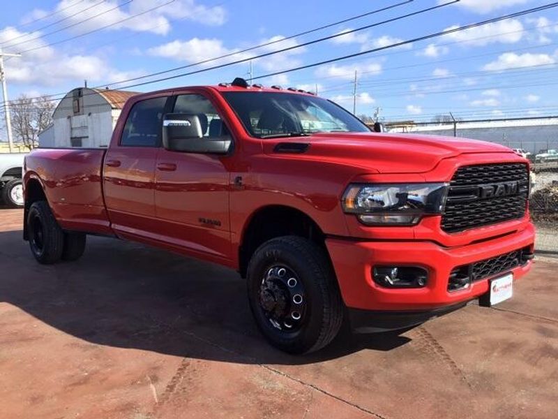 2024 RAM 3500 Big Horn Crew Cab 4x4 8