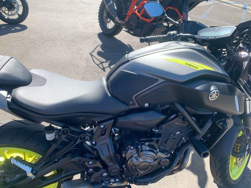 Used 2018 Yamaha MT-07 Image 18
