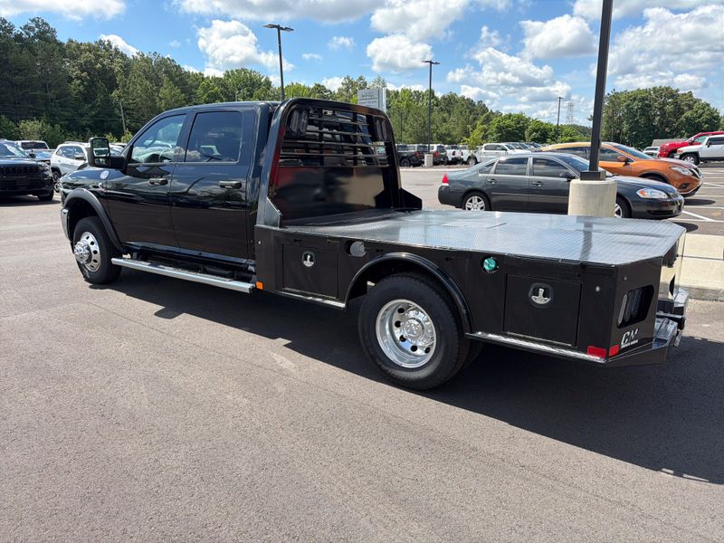 New 2026 RAM 3500 Tradesman Crew Cab Chassis 4x4 60