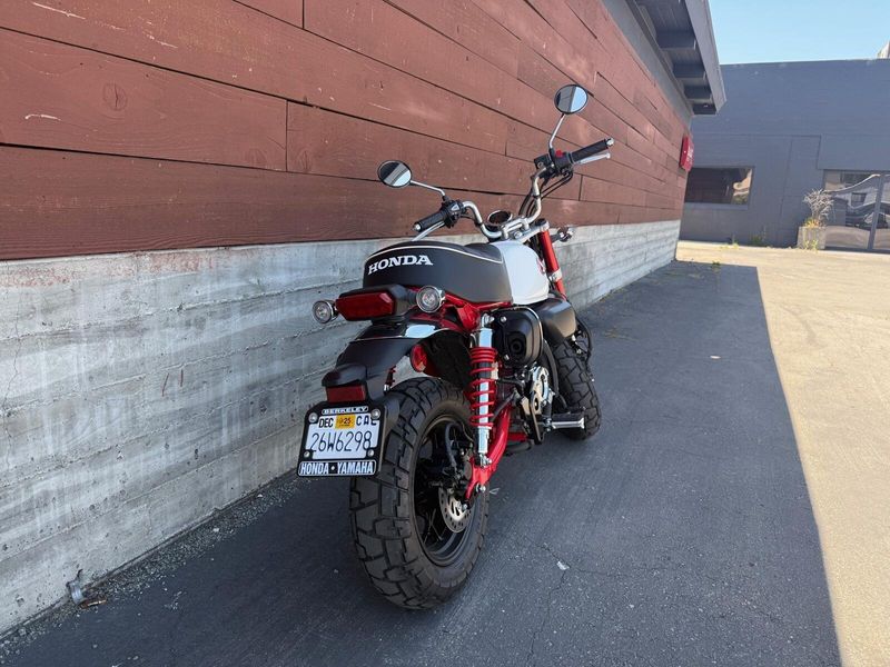 2025 Honda Monkey 