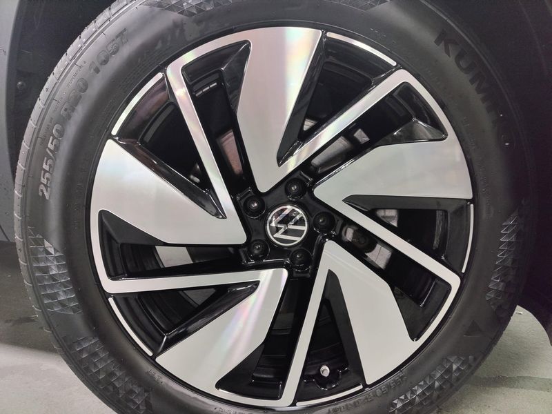 Used 2025 Volkswagen Atlas SE AWD w/Technology PkgImage 28
