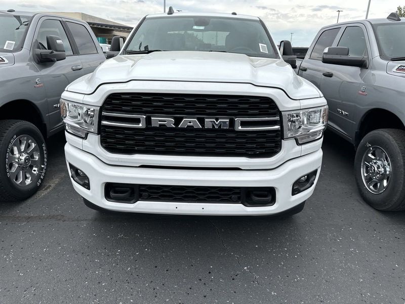 2023 RAM 2500 Big Horn Crew Cab 4x4 6