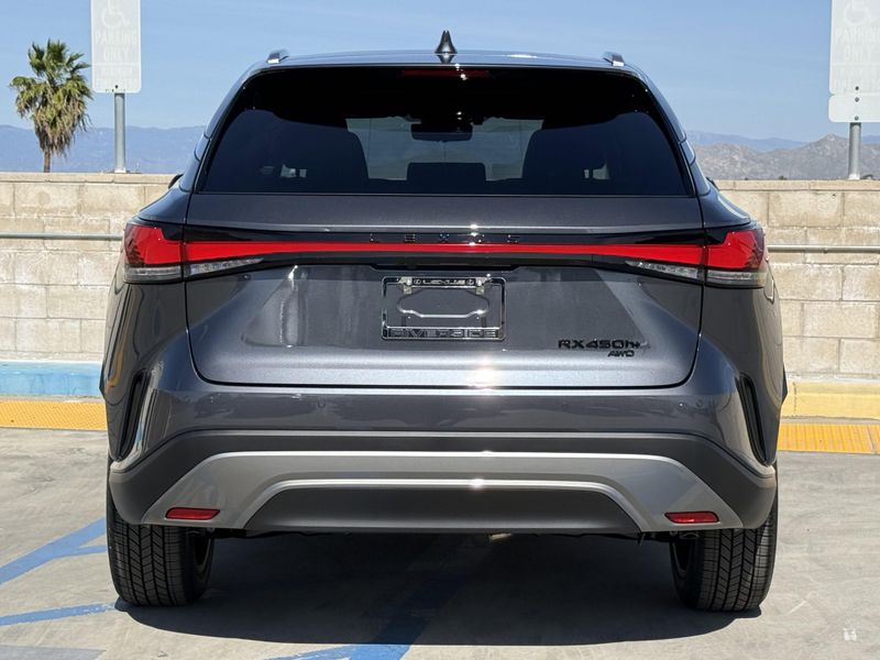 New 2026 Lexus RX 450h+ LuxuryImage 10
