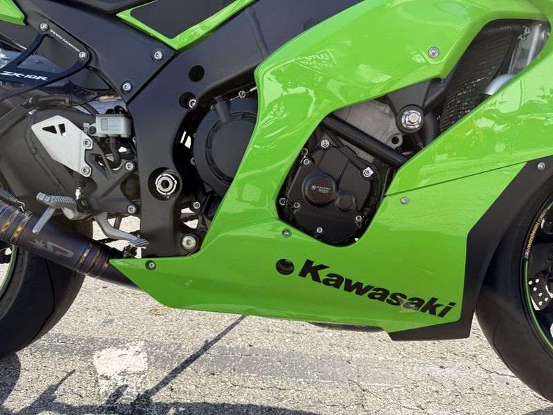 2024 Kawasaki Ninja ZX-10RR