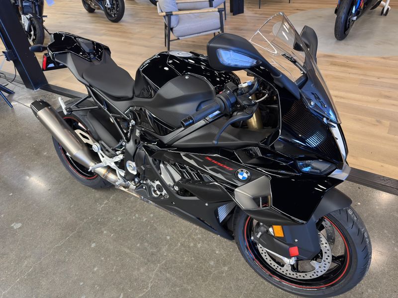 New 2025 BMW S 1000 RR 