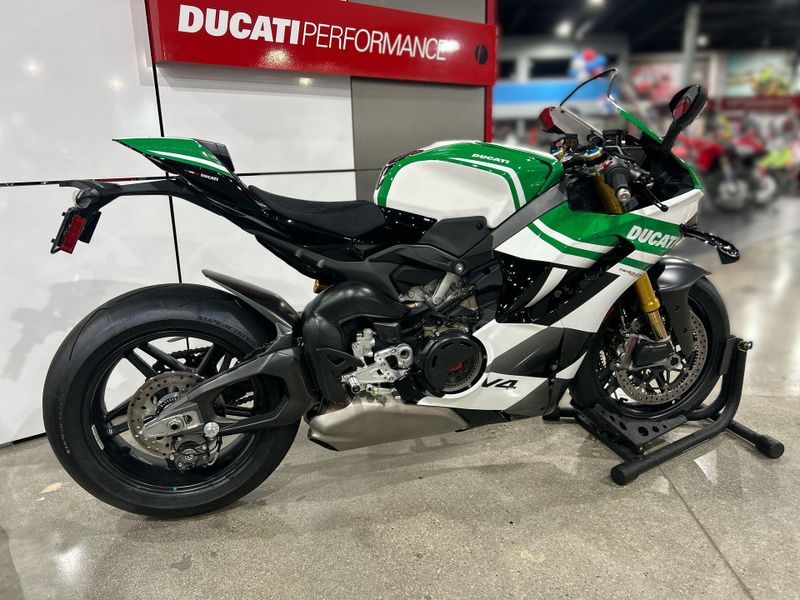 Used 2025 Ducati PANIGALE V4 TRICOLORE Image 5