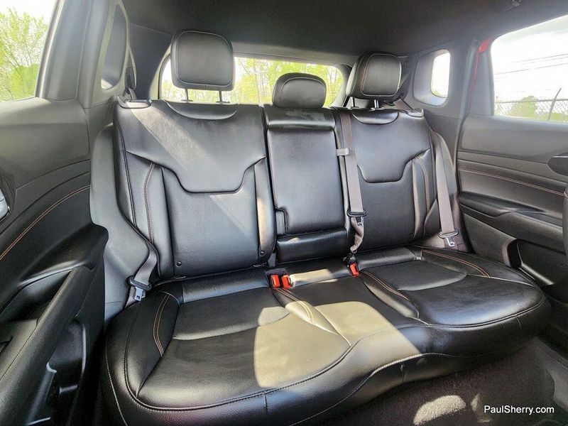 2022 Jeep Compass (RED) EditionImage 25