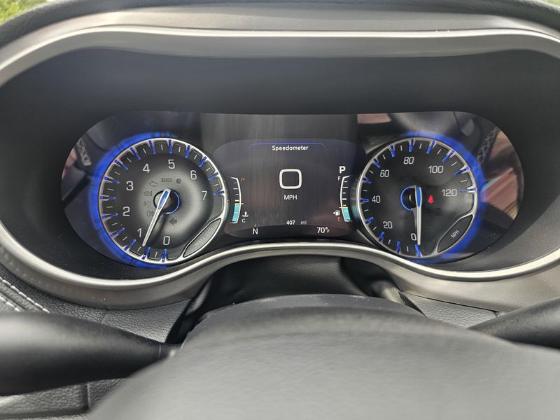 2025 Chrysler Pacifica SelectImage 15